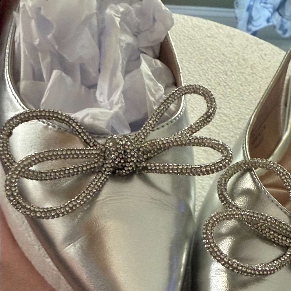 Bcbgeneration Silver Slingback Heels - image 6